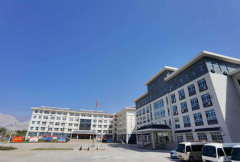 Tiemenguan, Xinjiang Tingkatkan Pendidikan Sekolah Menengah