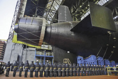 俄最新核潜艇下水