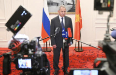 绍伊古在越南表态