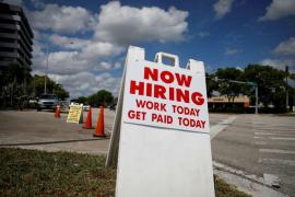 بر اساس آمار شیوع کرونا کمبود نیروی کار در آمریکا را تشدید کرده است