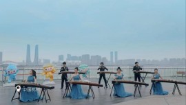 همنوازی هنرمندان نوازنده ساز «ژنگ» از 5 کشور آسیایی در حاشیه بازی‌های آسیایی «هانگ‌جو»