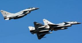 沙特40亿引进“枭龙”为何掖着藏着 背后玄机揭晓