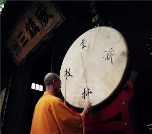 鼓是如何被引入佛教中的？