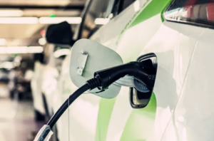 上半年海南省新能源汽车推广同比增长133% 保有量占比居全国第二