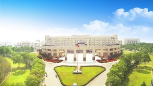 黄冈师范学院刘志教授荣获“湖北青年五四奖章”