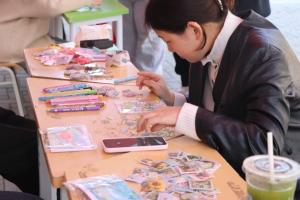 文化体验赋能，实践行动融合 武汉纺织大学外经贸学院的“五育”春耕图