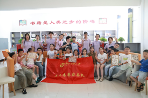 “我的纸上开着春天！”湖工大志愿者把科学课搬进江夏社区，为孩子们开启古法造纸和VR体验