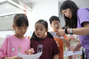 探索肠道小秘密：博士团走进金地格林小城社区开启益生菌科普之旅
