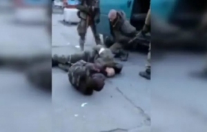 俄媒发布乌军近距离射杀俄军战俘视频