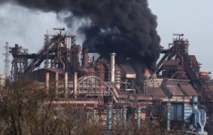 俄国防部：已有两批乌平民撤离亚速钢铁厂