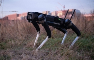 新型机器狗被选为西班牙陆军测试对象，可快速适应战场环境