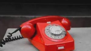 美俄重启红色电话释放什么信号，通过“红色电话”消除隐患