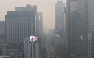 韩媒:应停止将雾霾责任甩锅中国，雾霾在韩国突然成为热门词