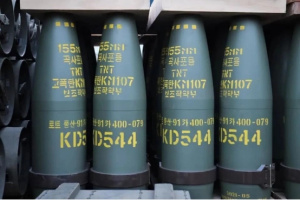 美媒:美方采购10万枚韩产炮弹援乌 在韩国国内引发争议