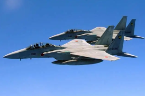 日本F-15战机飞抵菲律宾，要帮菲军“稳定南海”