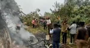 印度国防参谋长所乘军机坠毁：已致11死