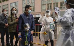 香港新增新冠肺炎确诊病例约1万例