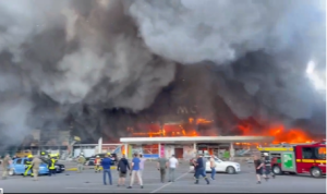 商场突遭导弹袭击 乌克兰要求安理会召开紧急会议