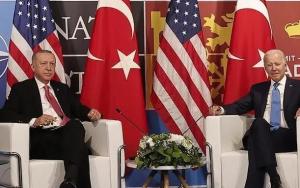 土耳其总统埃尔多安与美国总统拜登举行会见