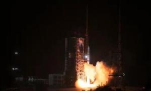 中国成功发射遥感三十五号04组卫星