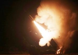 韩美联军向朝鲜半岛东部海域发射4枚地对地导弹