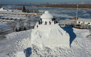 哈尔滨制作20米高雪雕