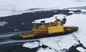 我国高校首艘破冰船顺利完成渤海冰区试航