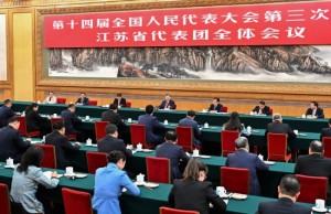 学习进行时丨从总书记的两会故事领悟正确政绩观