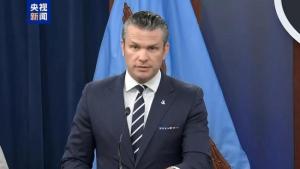 美国众议院民主党议员推动弹劾防长赫格塞思