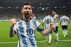 Messi attı, Arjantin kazandı!