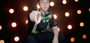 《英雄联盟》S冠AD逃税被调查！或面临永久禁赛