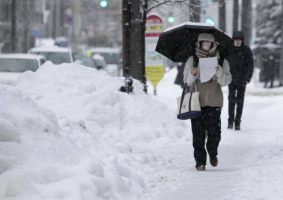 日本强降雪持续近一周 已致10死48伤