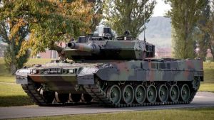 德国防长：拥有“豹”式坦克的盟国可开始训练乌军