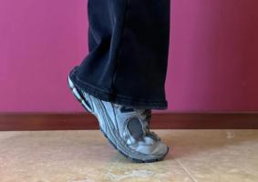 一个比走路简单的防血栓小动作 踮脚尖