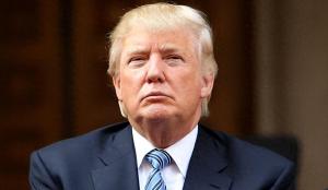 特朗普的这两笔账充满傲慢与算计 精明布局背后的美国优先