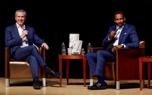 说自己跟黑人一样读不了演讲稿，美国加州州长纽森被批种族歧视 言论引发广泛争议