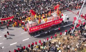 河南登封：锣鼓喧天闹元宵，文化盛宴庆佳节