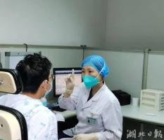 耳机别乱戴 每次使用不宜超60分钟 保护听力需谨慎