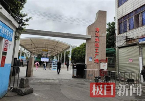 广州制衣村工人月入轻松过万 招工市场热闹非凡