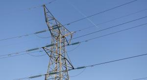 男子高压线下钓鱼死亡 家属索赔百万 法院判赔34万