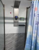 高校回应新浴室水费被指定价贵 提倡节约用水