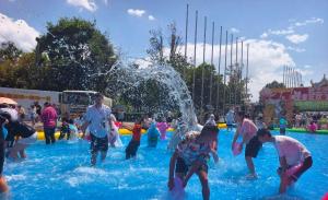 整活还得看云南泼水节 电音狂欢潮玩一夏