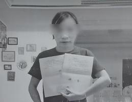 男子用现任P图冒充前妻 被一眼识破 拙劣P图遭拘留