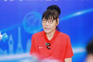 郑海霞：对中国女篮冲击世界杯有信心 新阵容迎接挑战