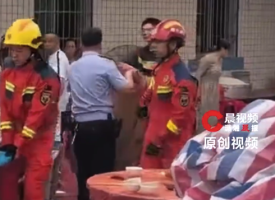 升学宴事故逃生村民称一夜未眠：左右两旁的邻居都当场遇难，这件事对自己的冲击很大