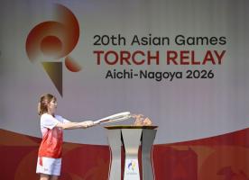 爱知·名古屋亚运会火炬传递启动 吉田沙保里担任首棒