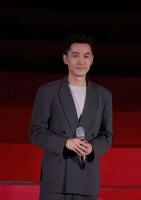 胡歌直言做综艺压力很大！原来“社恐”明星上综艺这么难熬？