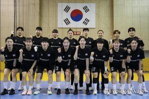 昨天放错国歌 今天直接不放了 取消奏国歌环节引发困惑