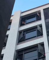 潮汕老板踹门救童获见义勇为奖 好人好事被认可