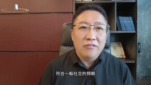 患者送1.9元汽水后举报工作人员收礼 诱导式投诉引争议